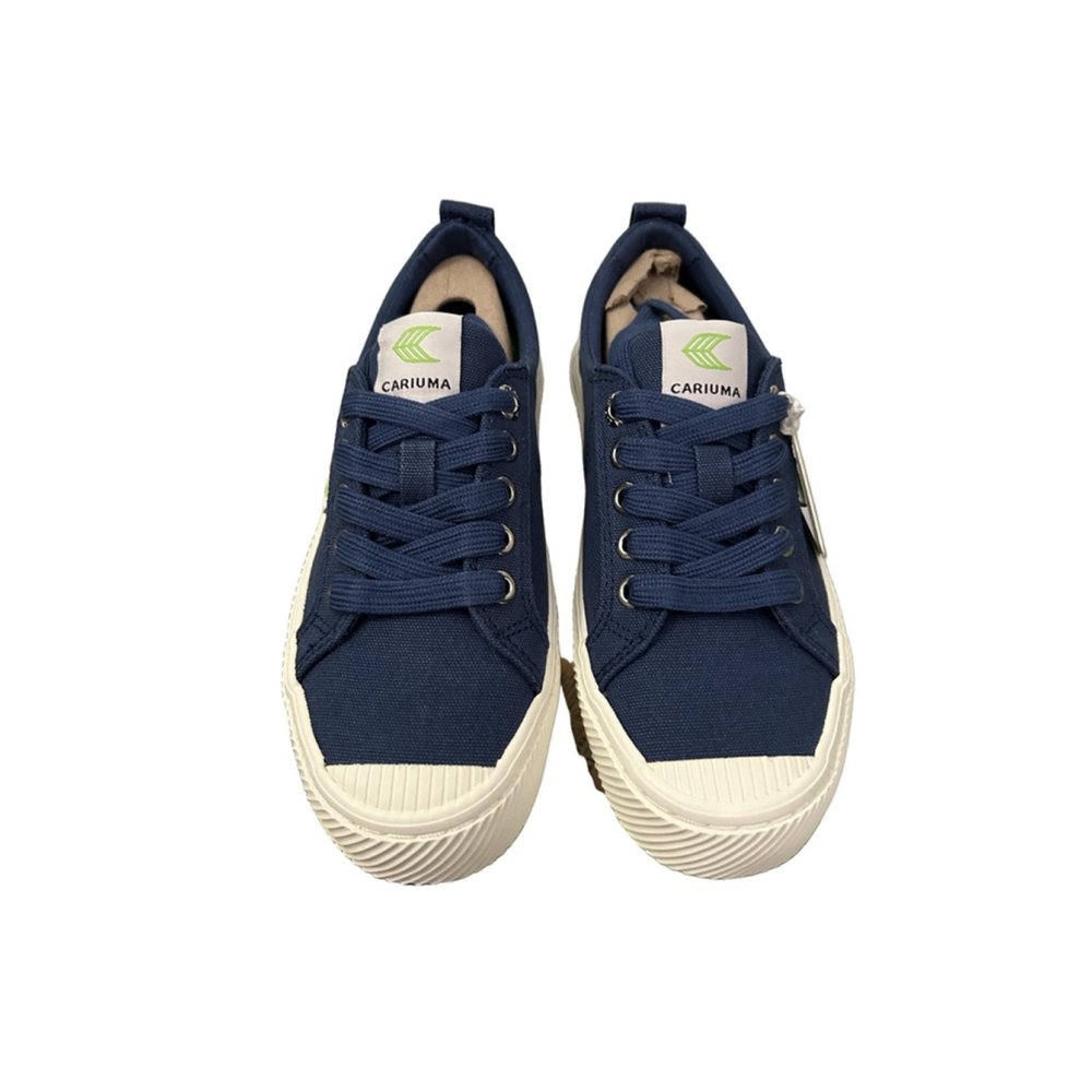 NIB Women's Cariuma OCA Low Canvas Sneakers Size 5 Shadow Blue